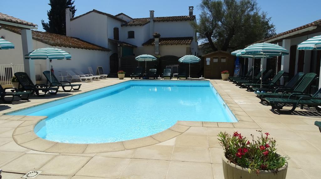 Auberge de la Fadaise Saintes-Maries-de-La-Mer Exterior foto