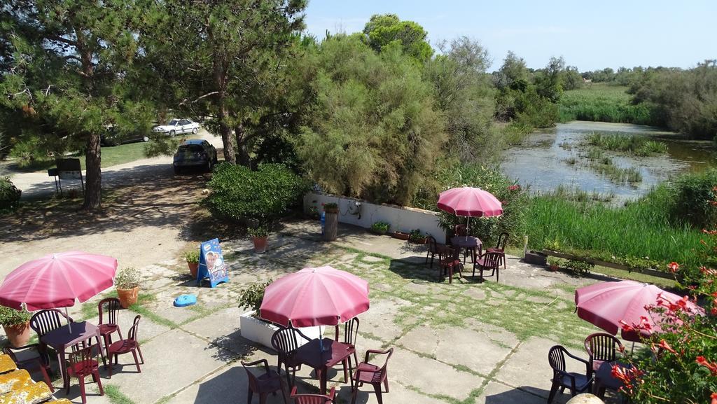Auberge de la Fadaise Saintes-Maries-de-La-Mer Exterior foto